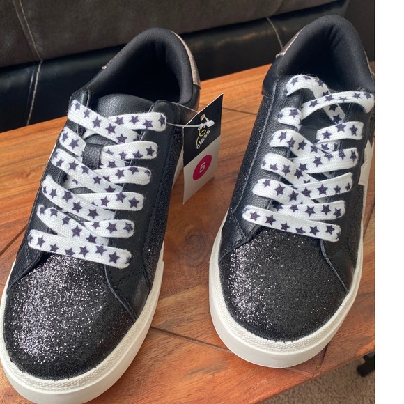 Art Class Glitter Sneakers Star Laces Casual Shoes Girls Women's Size 5 - Picture 2 of 13
